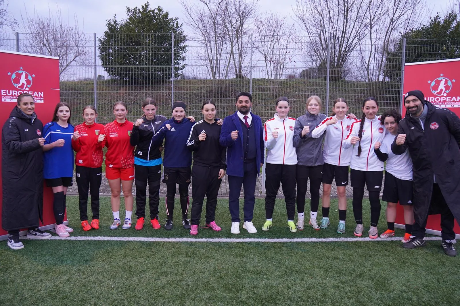 ETFA Academy kız takımı